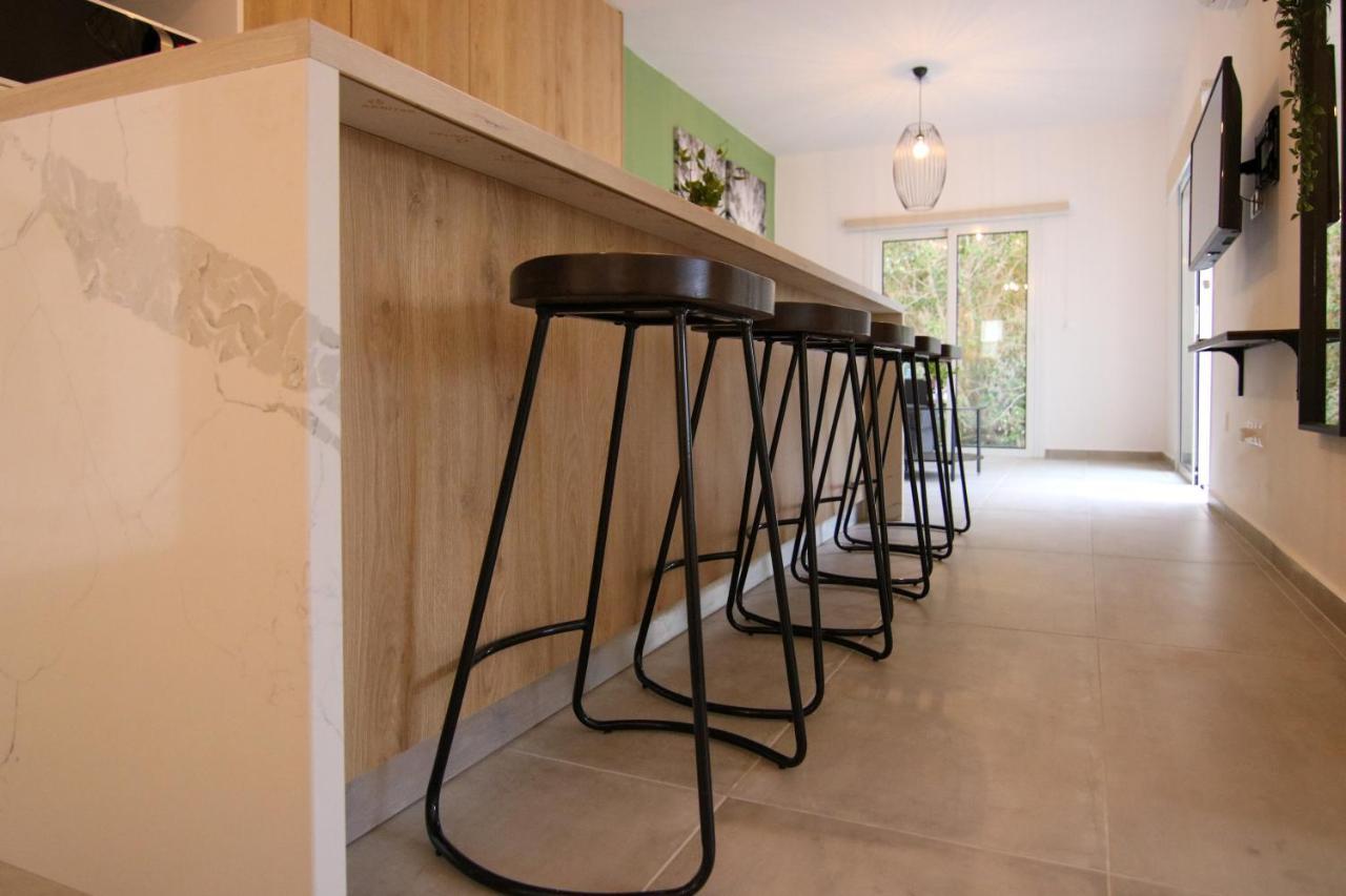 Phaedrus Living: Seaside Modern Flat Limnaria 123 Apartment Paphos Luaran gambar