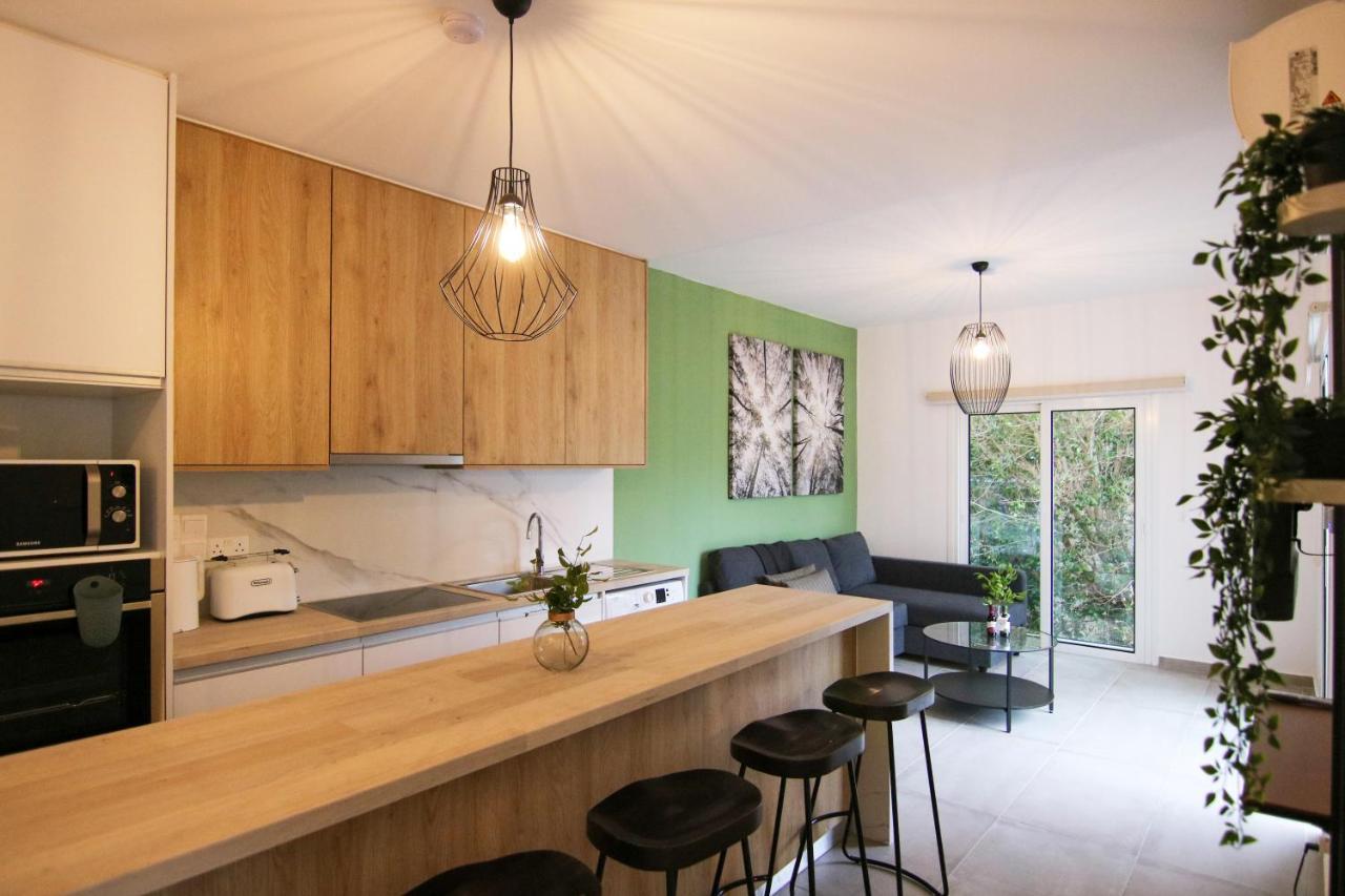 Phaedrus Living: Seaside Modern Flat Limnaria 123 Apartment Paphos Luaran gambar